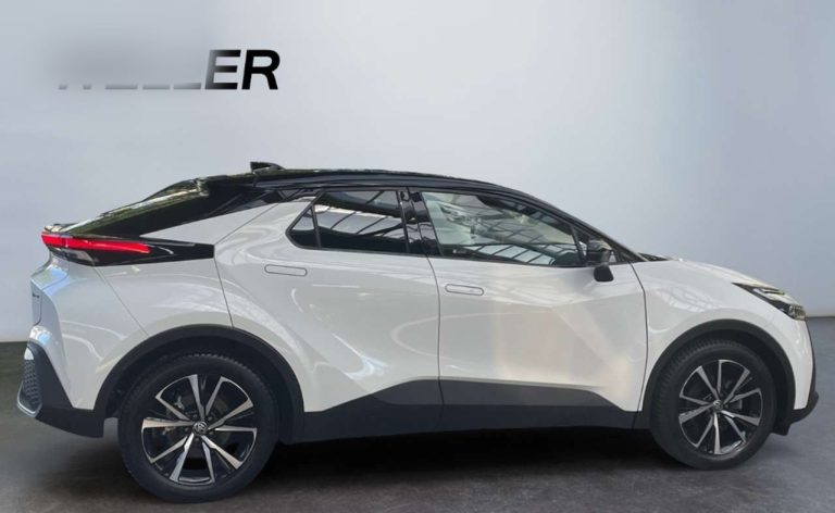 Toyota C-HR 1.8 Hybrid Team Deutschland - photo 4