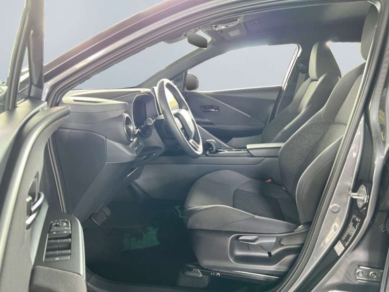 Toyota C-HR 1.8 Hybrid Business - photo 6