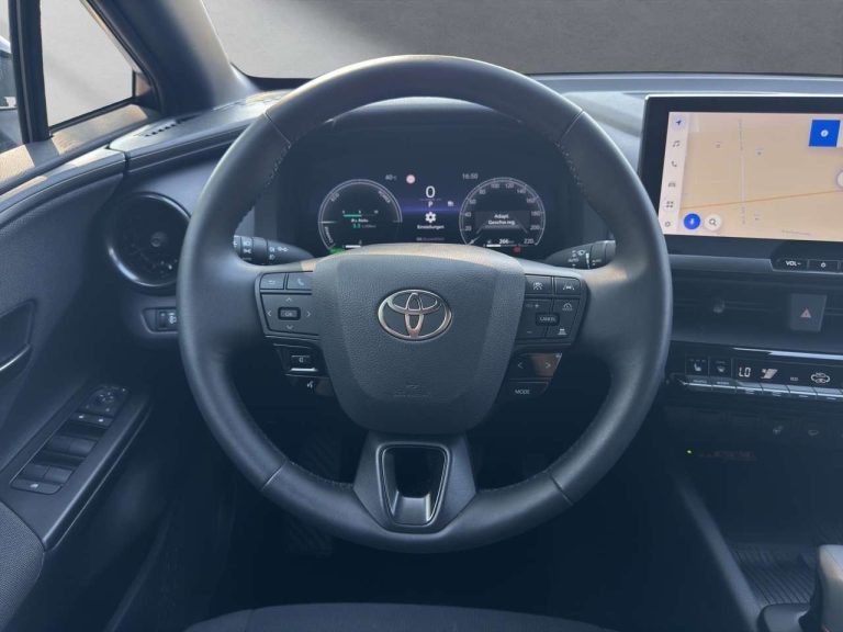 Toyota C-HR 1.8 Hybrid Team Deutschland - photo 8