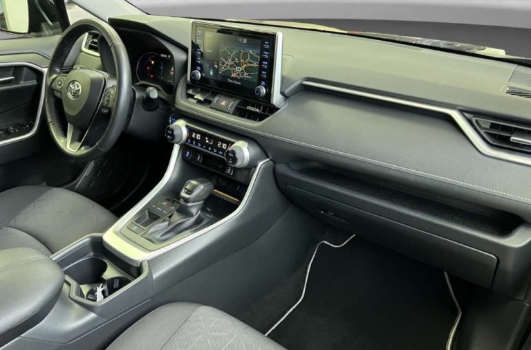 Toyota RAV4 2.5 Hybrid Team Deutschland - photo 9