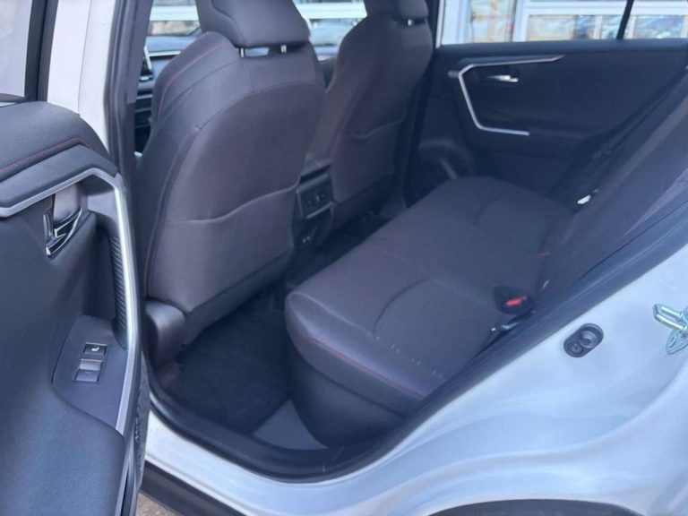 Toyota RAV4 2.5 Plug-in Hybrid AWD - photo 11