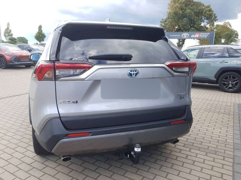 Toyota RAV4 2.5 Hybrid Team Deutschland - photo 2