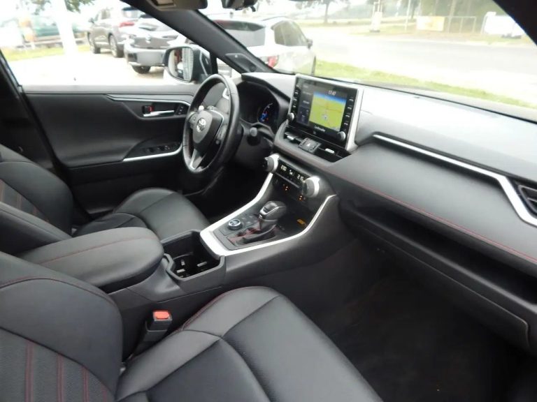 Toyota RAV4 2.5 Plug-in Hybrid 4×4 - photo 11