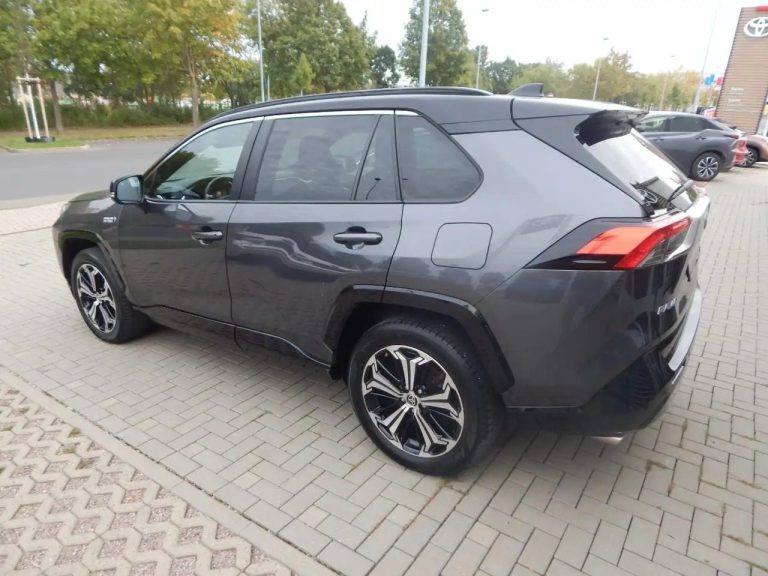 Toyota RAV4 2.5 Plug-in Hybrid 4×4 - photo 3