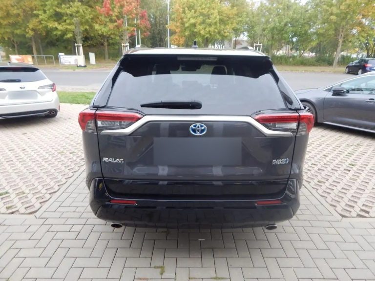 Toyota RAV4 2.5 Plug-in Hybrid 4×4 - photo 4