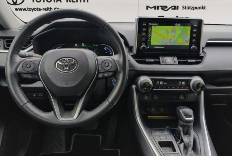 Toyota RAV4 2.5 Hybrid 4×2 Team Deutschland - photo 5