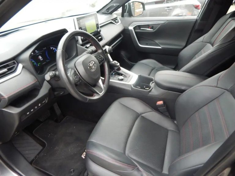 Toyota RAV4 2.5 Plug-in Hybrid 4×4 - photo 8