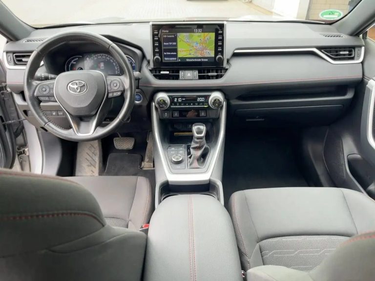Toyota RAV4 2.5 Plug-in Hybrid 4×4 - photo 9