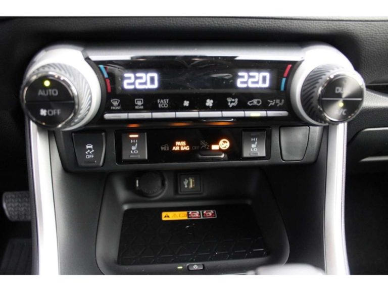 Toyota RAV4 2.5 Hybrid AWD Team D - photo 9