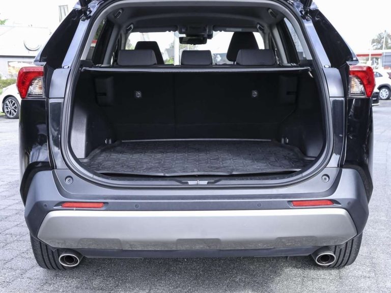Toyota RAV4 2.5 Hybrid Team Deutschland - photo 9