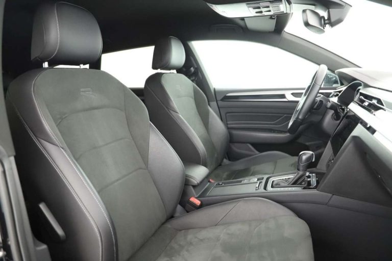 Volkswagen Arteon Shooting Brake 2.0 TDI 4MOTION DSG R-Line - photo 4