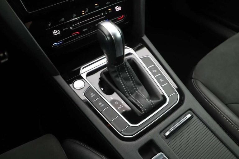 Volkswagen Arteon Shooting Brake 2.0 TDI 4MOTION DSG R-Line - photo 9