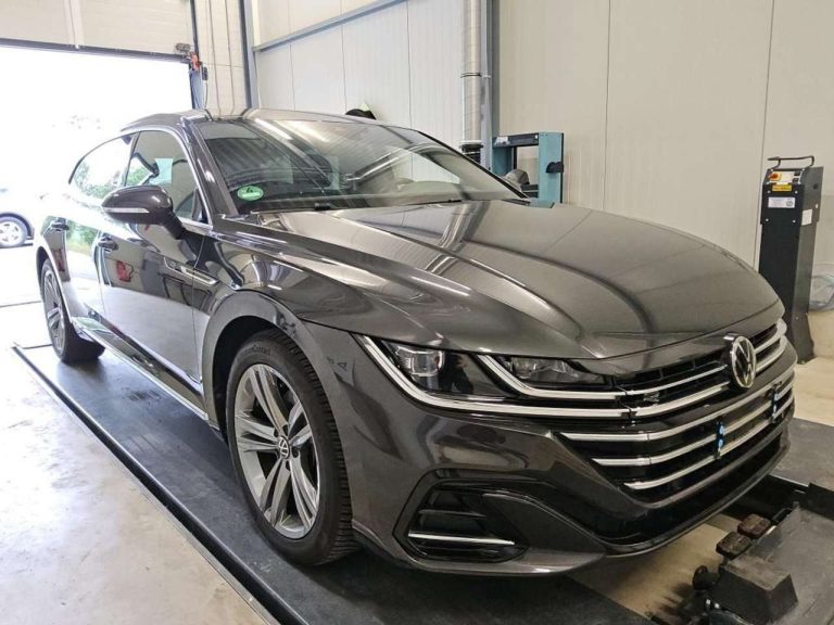 Volkswagen Arteon Shooting Brake 2.0 TDI DSG R-Line