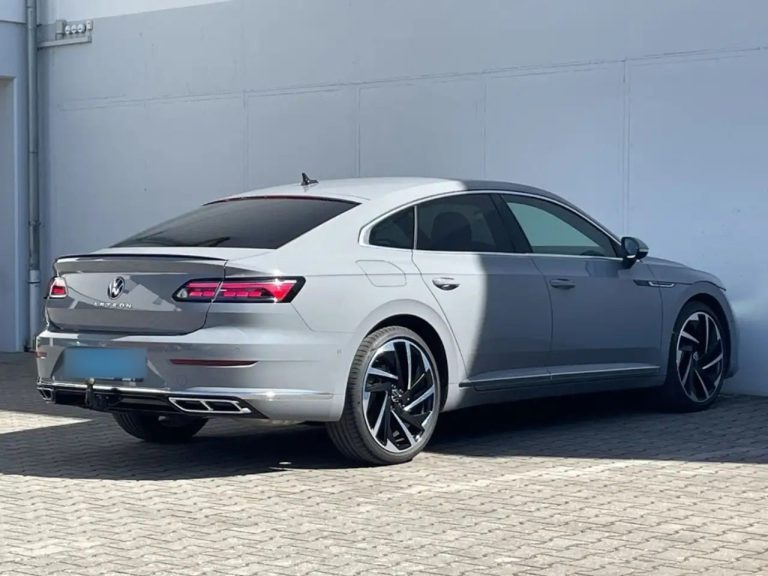 Volkswagen Arteon 2.0 TSI R-Line DSG - photo 6