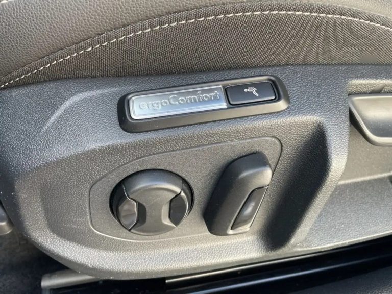 Volkswagen Arteon 2.0 TSI R-Line DSG - photo 8