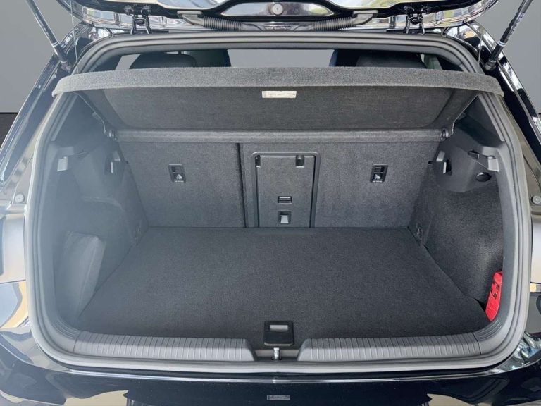 Volkswagen Golf GTE 1.4 eHybrid DSG - photo 14
