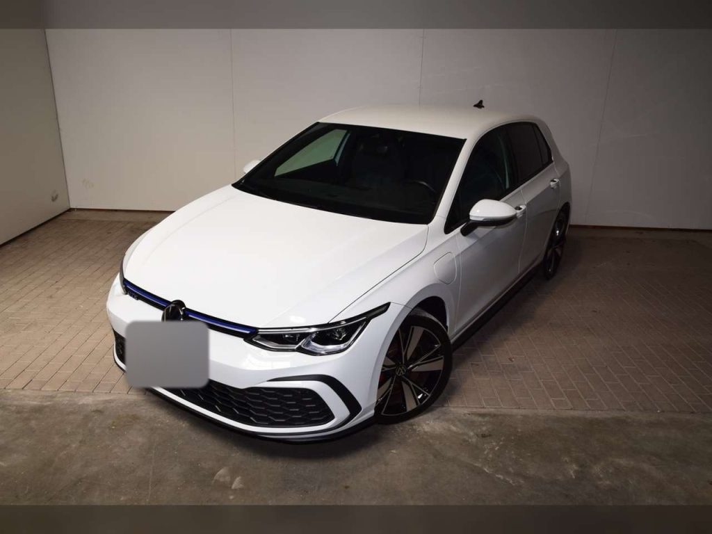 Volkswagen Golf GTE 1.4 eHybrid DSG