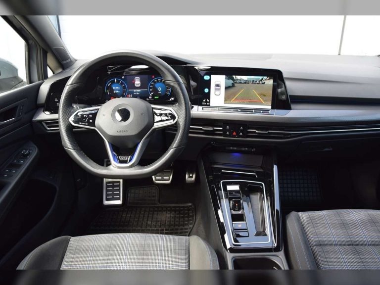 Volkswagen Golf GTE DSG - photo 6
