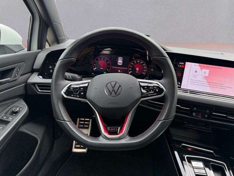 Volkswagen Golf GTI 2.0 TSI DSG - photo 10