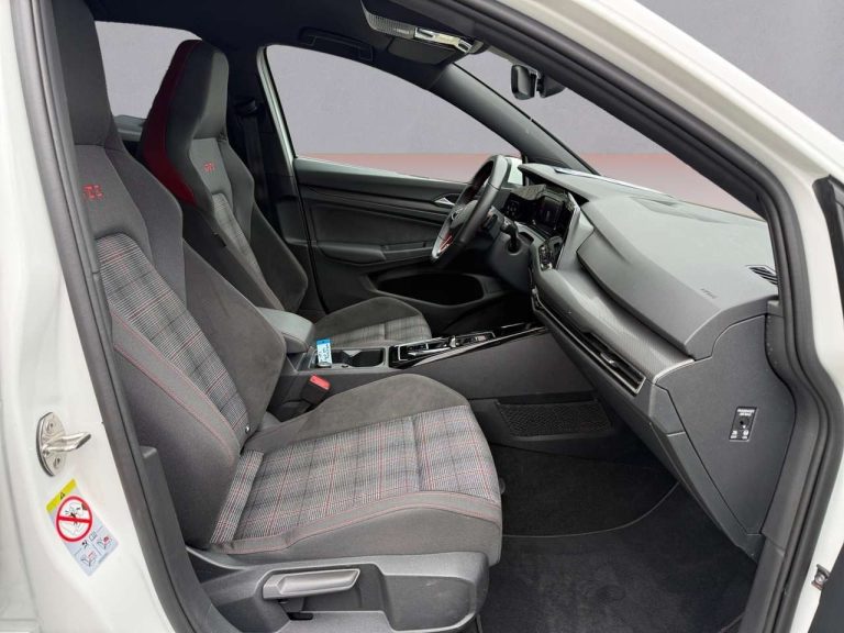 Volkswagen Golf GTI 2.0 TSI DSG - photo 13