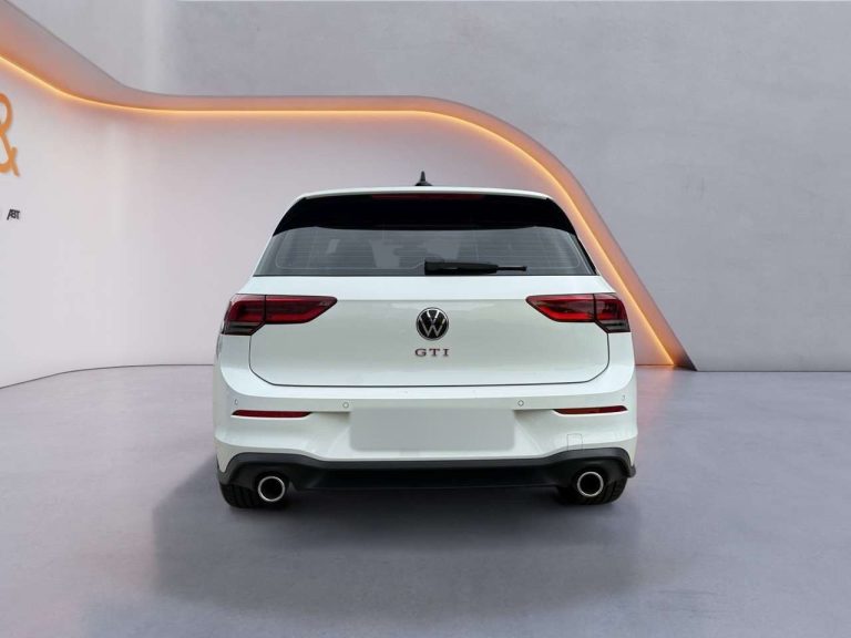 Volkswagen Golf GTI 2.0 TSI DSG - photo 5