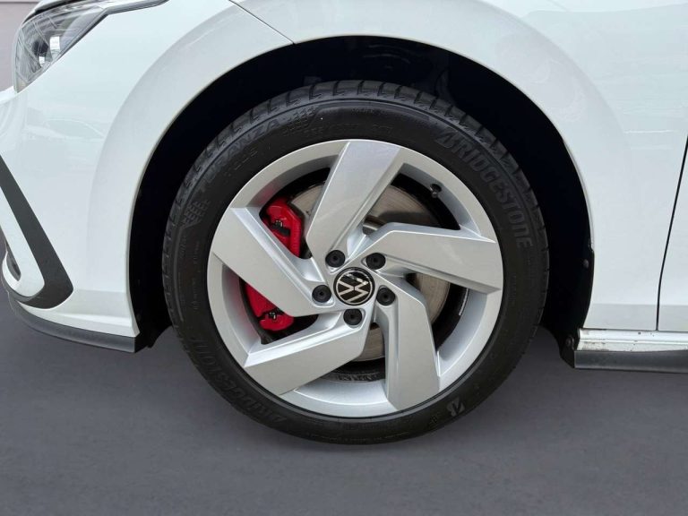 Volkswagen Golf GTI 2.0 TSI DSG - photo 8