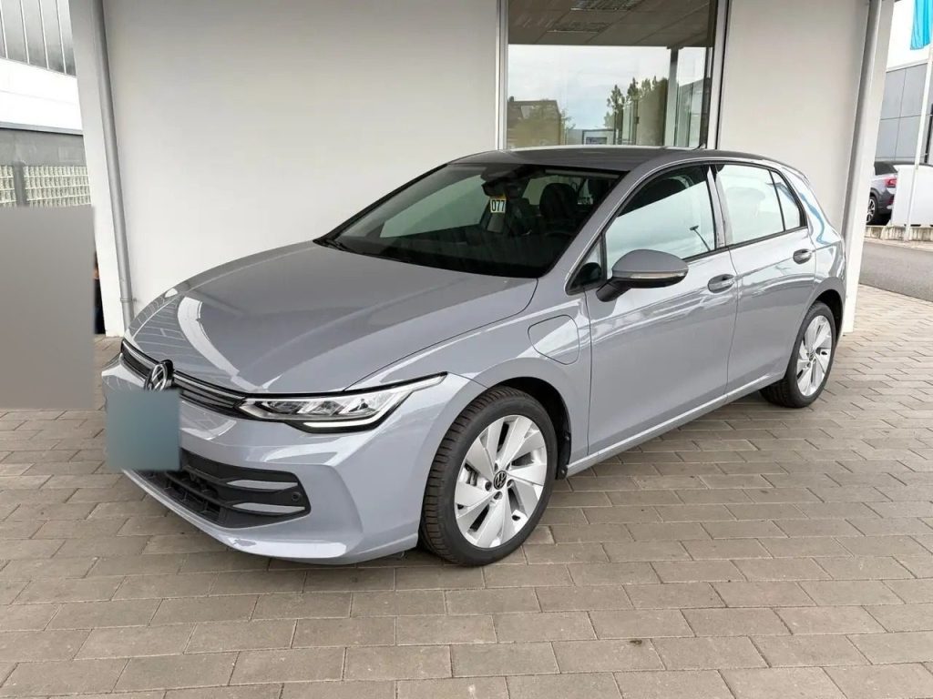 Volkswagen Golf Life 1.5 TSI eHybrid DSG