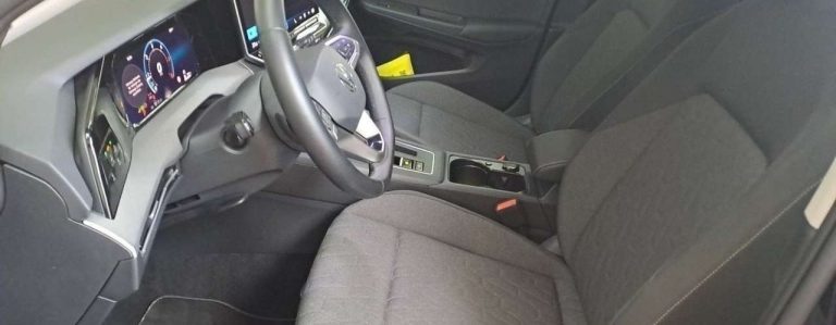Volkswagen Golf 2.0 TDI DSG - photo 8