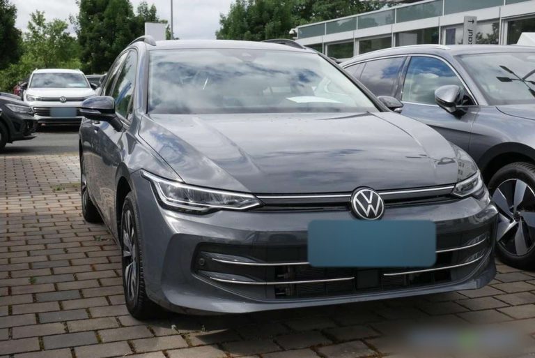 Volkswagen Golf Variant 1.5 TSI DSG Goal