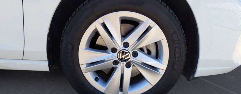 Volkswagen Golf Variant Life 2.0 TDI DSG - photo 10
