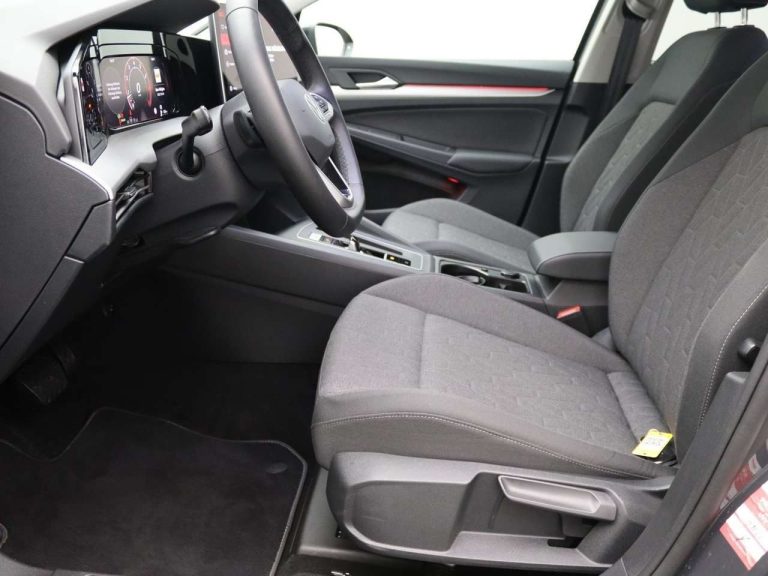 Volkswagen Golf Variant 1.5 eTSI DSG Life - photo 11