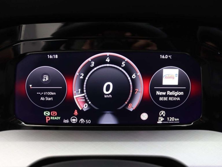 Volkswagen Golf Variant 1.5 eTSI DSG Life - photo 12