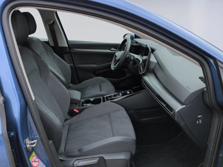 Volkswagen Golf 1.5 eHybrid Style - photo 18