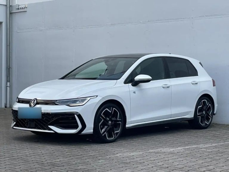 Volkswagen Golf 1.5 eTSI DSG R-Line - photo 2