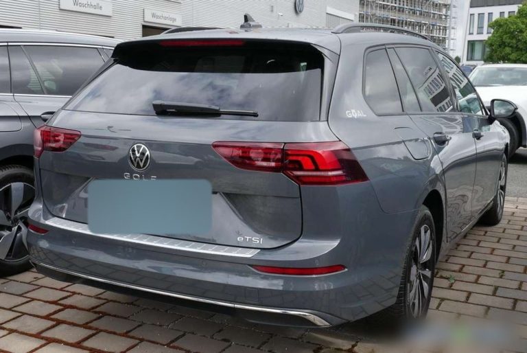 Volkswagen Golf Variant 1.5 TSI DSG Goal - photo 2
