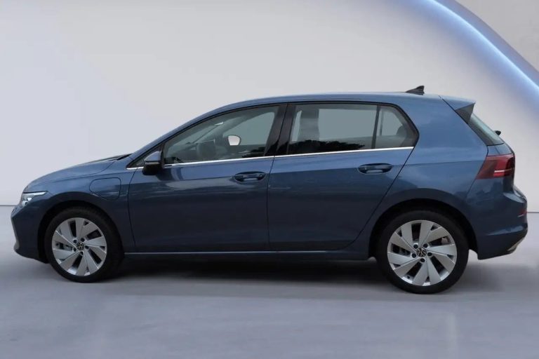 Volkswagen Golf 1.5 eHybrid Style - photo 2