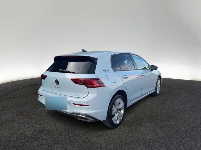 Volkswagen Golf 1.5 eHybrid Goal - photo 3