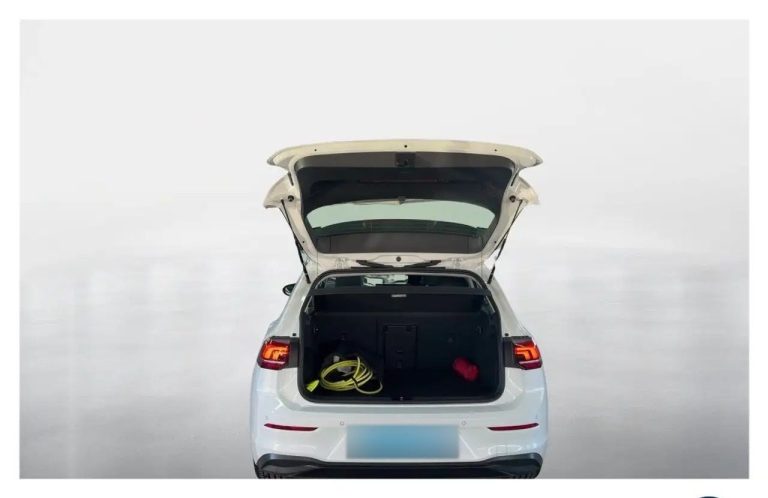 Volkswagen Golf Life 1.5 eHybrid DSG - photo 3