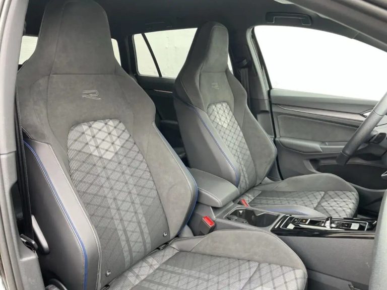 Volkswagen Golf Variant 2.0 TDI DSG R-Line - photo 7