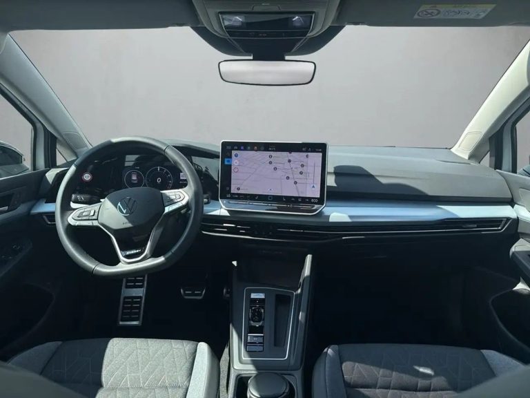 Volkswagen Golf 1.5 TSI eHybrid - photo 8