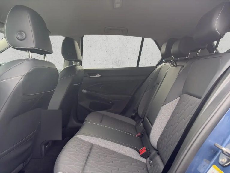 Volkswagen Golf 1.5 eTSI DSG - photo 10