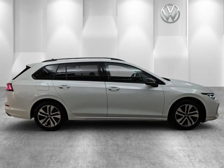 Volkswagen Golf Variant 2.0 TDI - photo 12