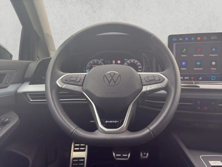 Volkswagen Golf 1.5 eTSI DSG - photo 15
