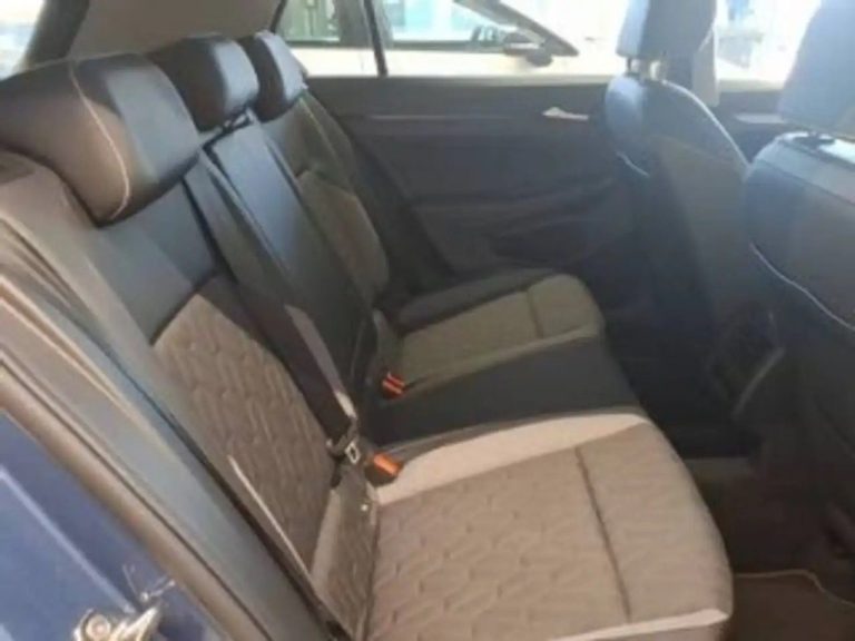 Volkswagen Golf 1.5 eTSI DSG - photo 8