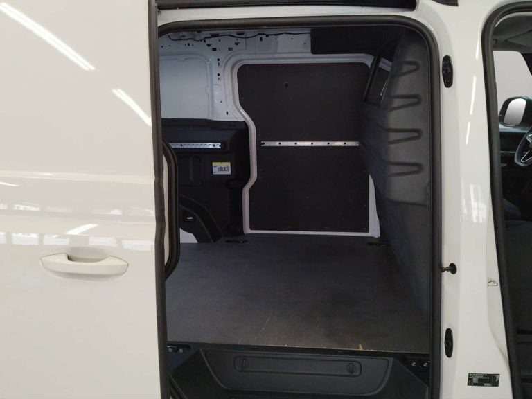 Volkswagen ID. Buzz Cargo 204 ch - photo 10