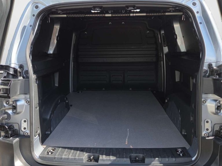 Volkswagen ID. Buzz Cargo - photo 11