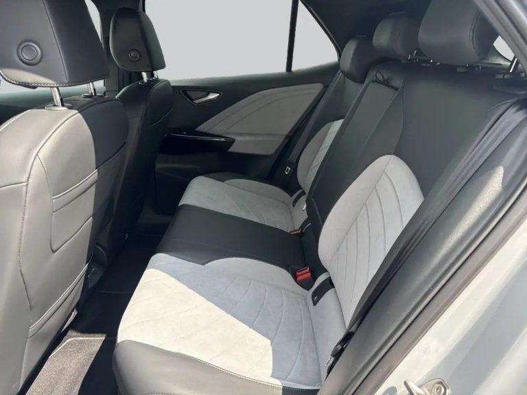 Volkswagen ID.3 Pro - photo 12