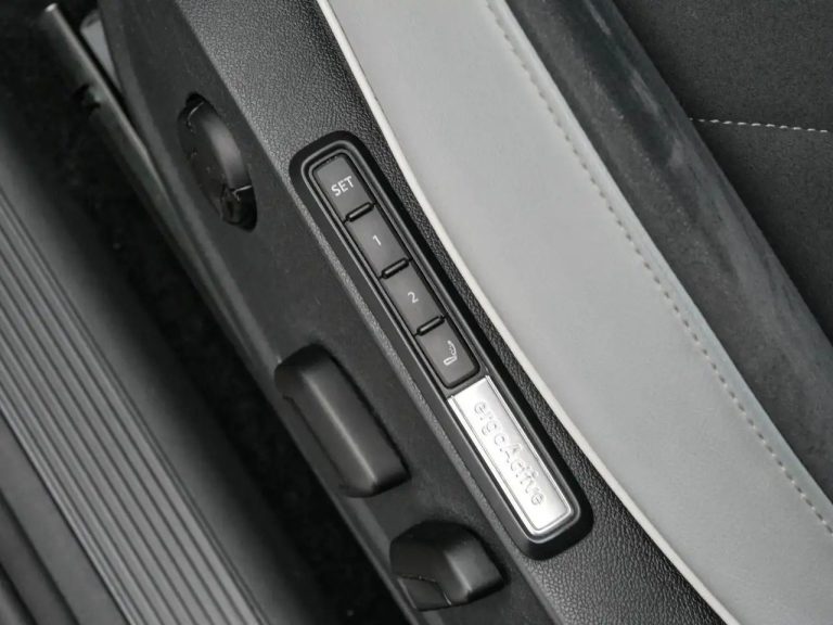 Volkswagen ID.3 Pro - photo 12
