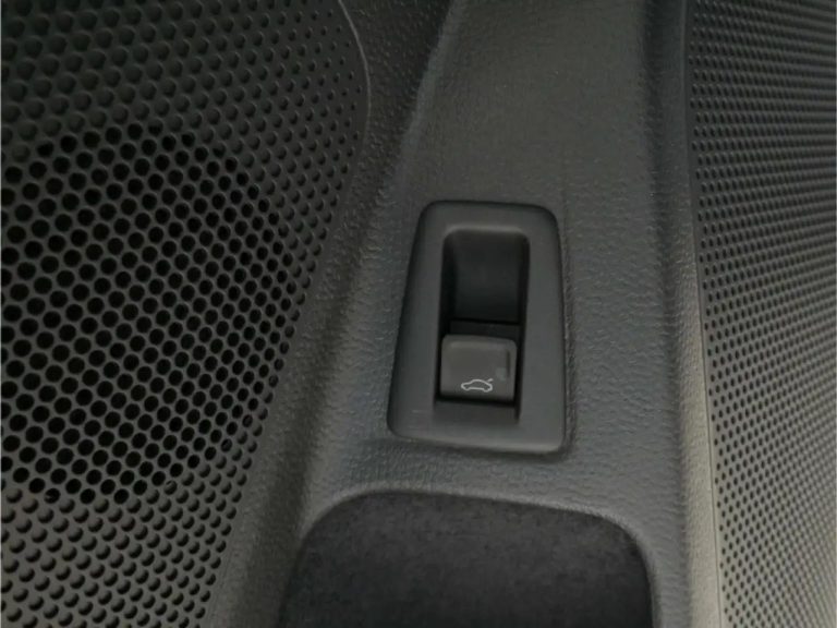 Volkswagen ID.7 Pro 77 kWh - photo 18