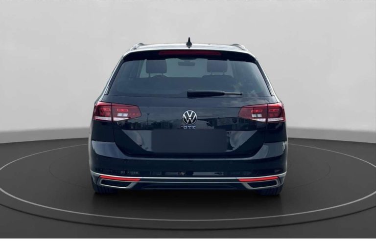 Volkswagen Passat Variant GTE - photo 4